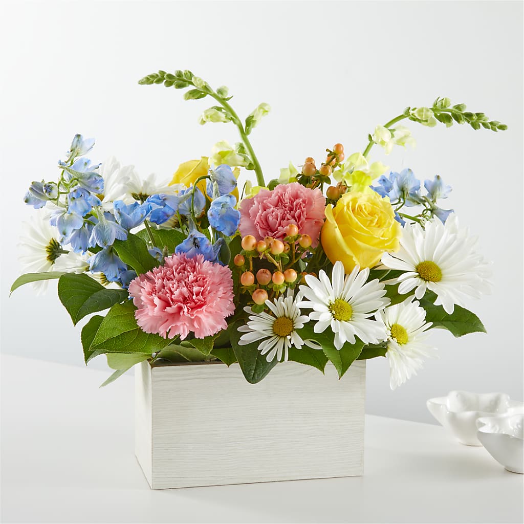 Sun Salutation Box Bouquet – A Touch Of Gracious Living, Salem OH