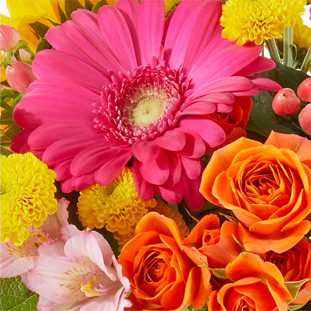 Florist Original Mixed Bouquet – A Touch Of Gracious Living, Salem OH