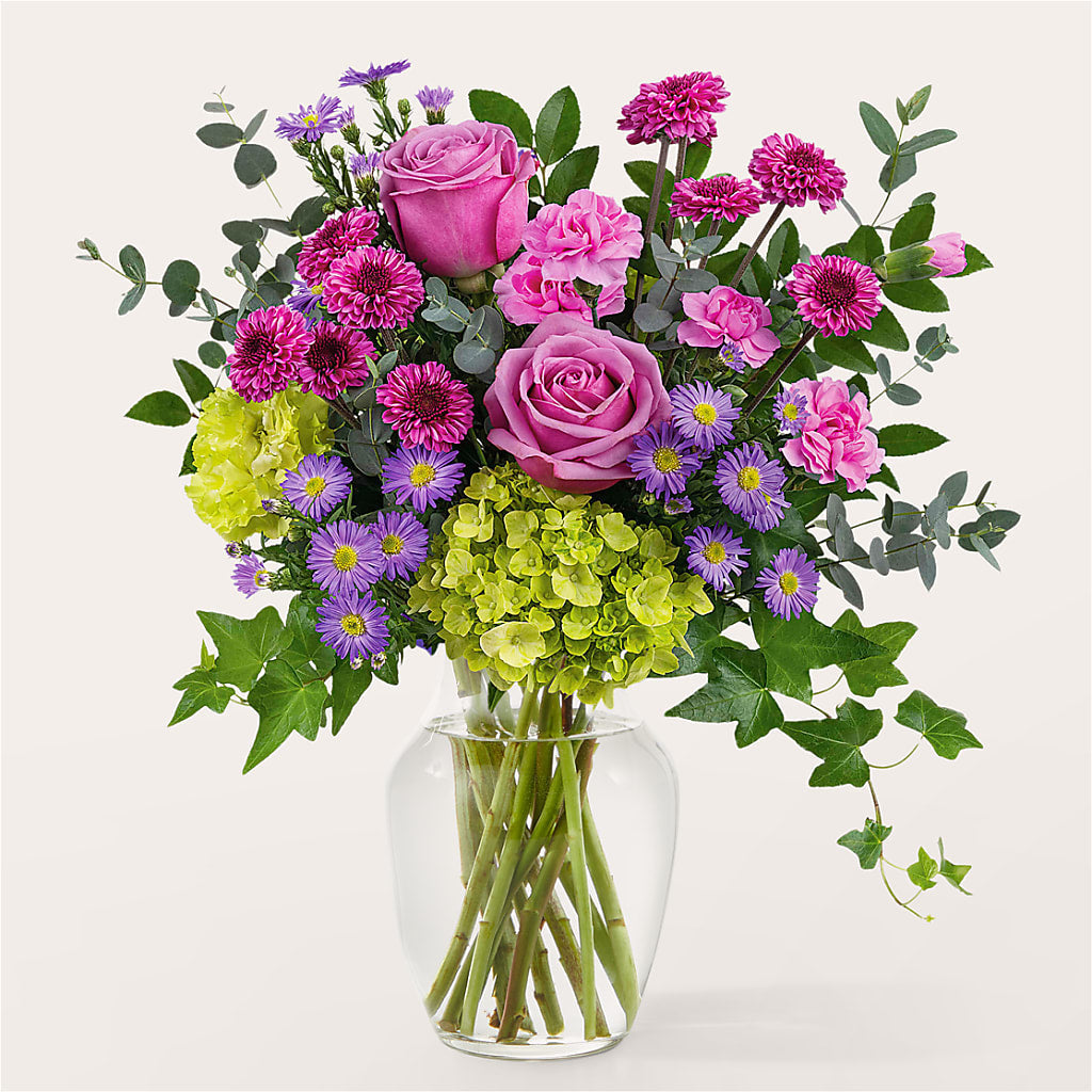 Whispering Garden Bouquet – A Touch Of Gracious Living, Salem OH