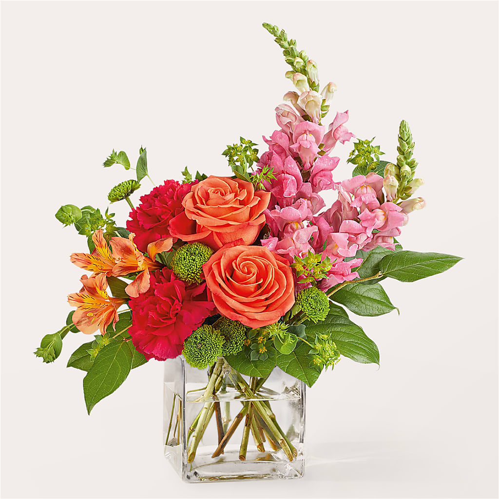 Cosmopolitan Bouquet – A Touch Of Gracious Living, Salem OH