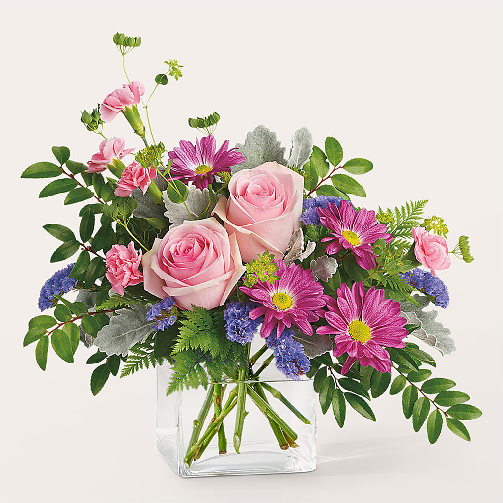 Starlet Bouquet – A Touch Of Gracious Living, Salem OH