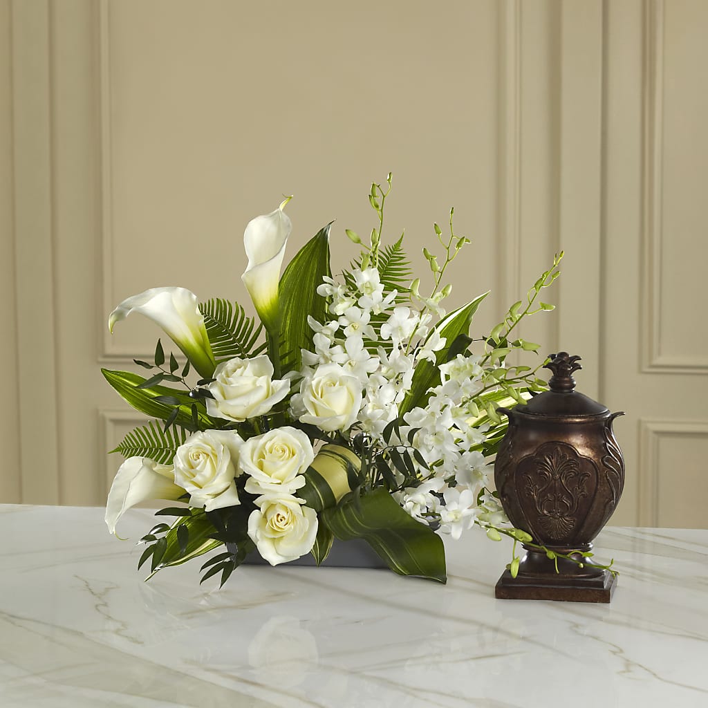 At Peace Arrangement – A Touch Of Gracious Living, Salem OH