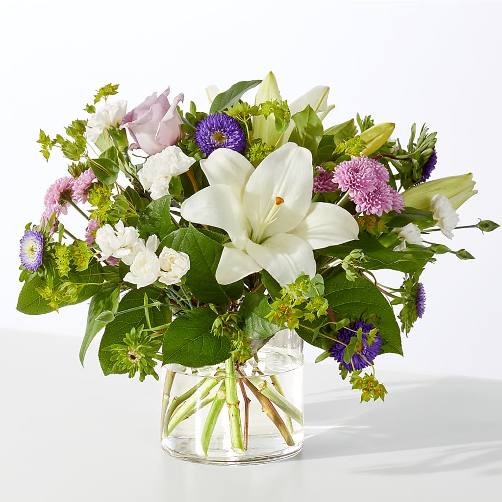 April Showers Bouquet – A Touch Of Gracious Living, Salem OH