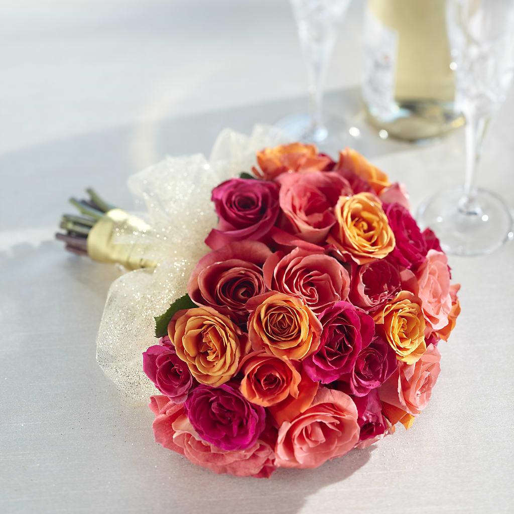 Sweet Roses Bouquet – A Touch Of Gracious Living, Salem OH