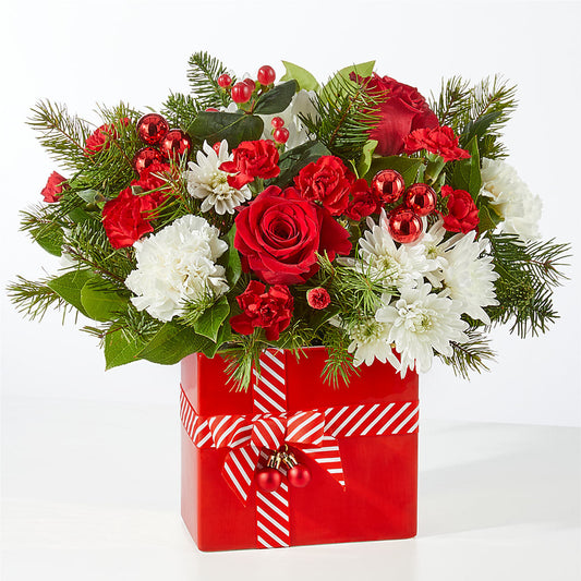 Presents Under the Tree Bouquet –  A Touch Of Gracious Living, Salem OH