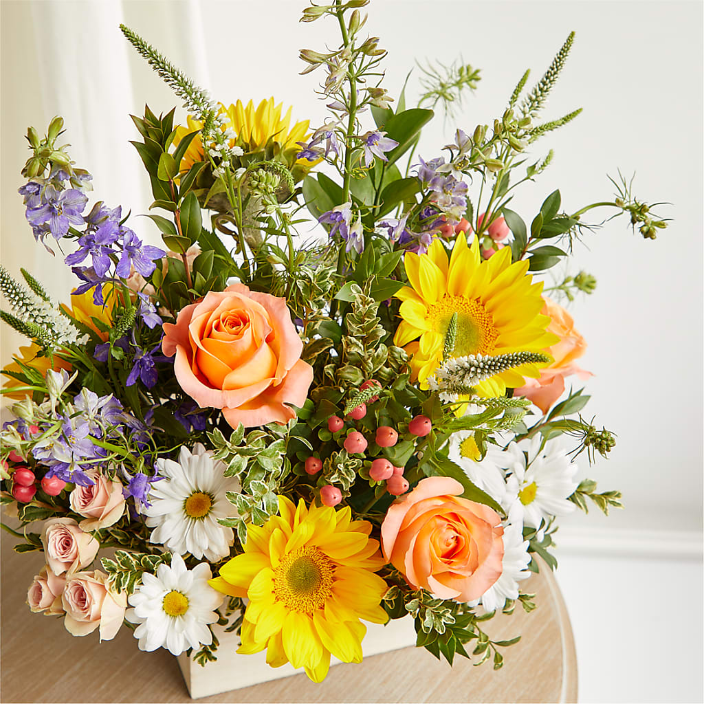 The Good Life Bouquet –  A Touch Of Gracious Living, Salem OH