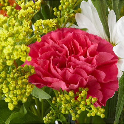 Oopsie Daisy Bouquet –  A Touch Of Gracious Living, Salem OH