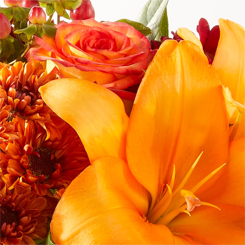 Backyard Bonfire Bouquet –  A Touch Of Gracious Living, Salem OH
