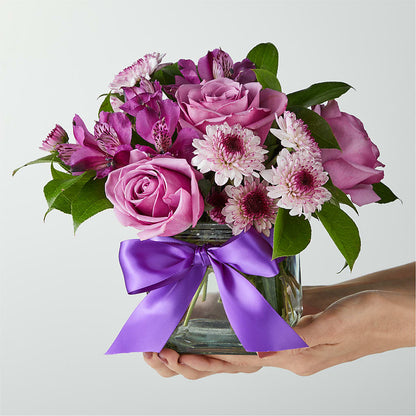 Sugarplum Bouquet –  A Touch Of Gracious Living, Salem OH