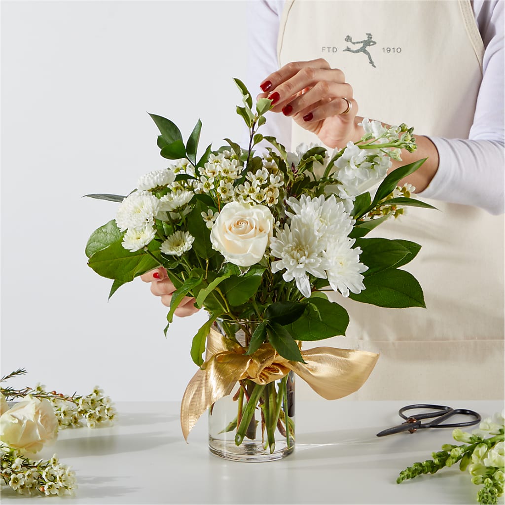 New Beginnings – A Florist Original –  A Touch Of Gracious Living, Salem OH
