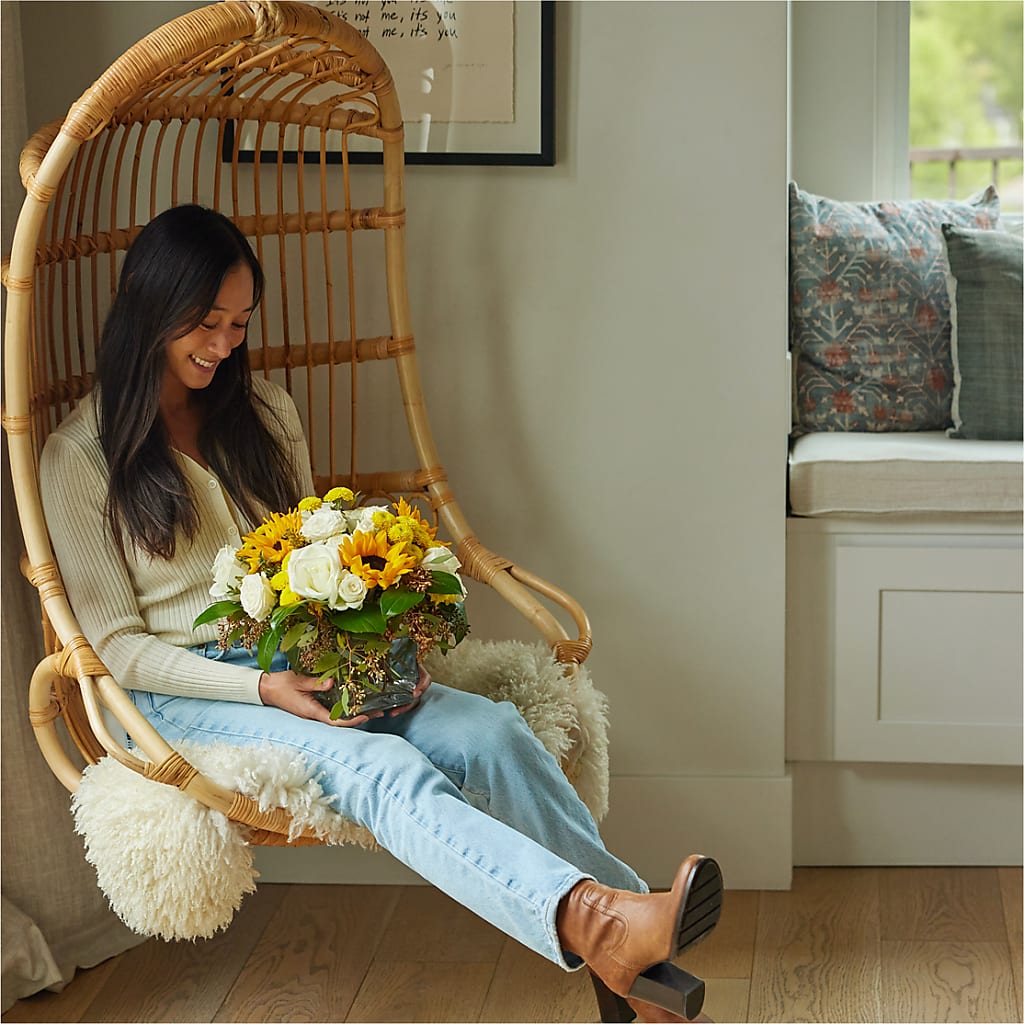 Luminous Morning Bouquet –  A Touch Of Gracious Living, Salem OH
