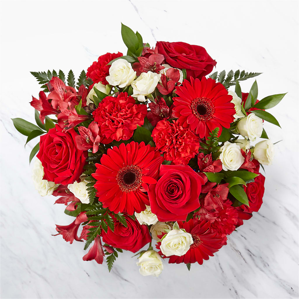 Hearts Embrace Bouquet –  A Touch Of Gracious Living, Salem OH