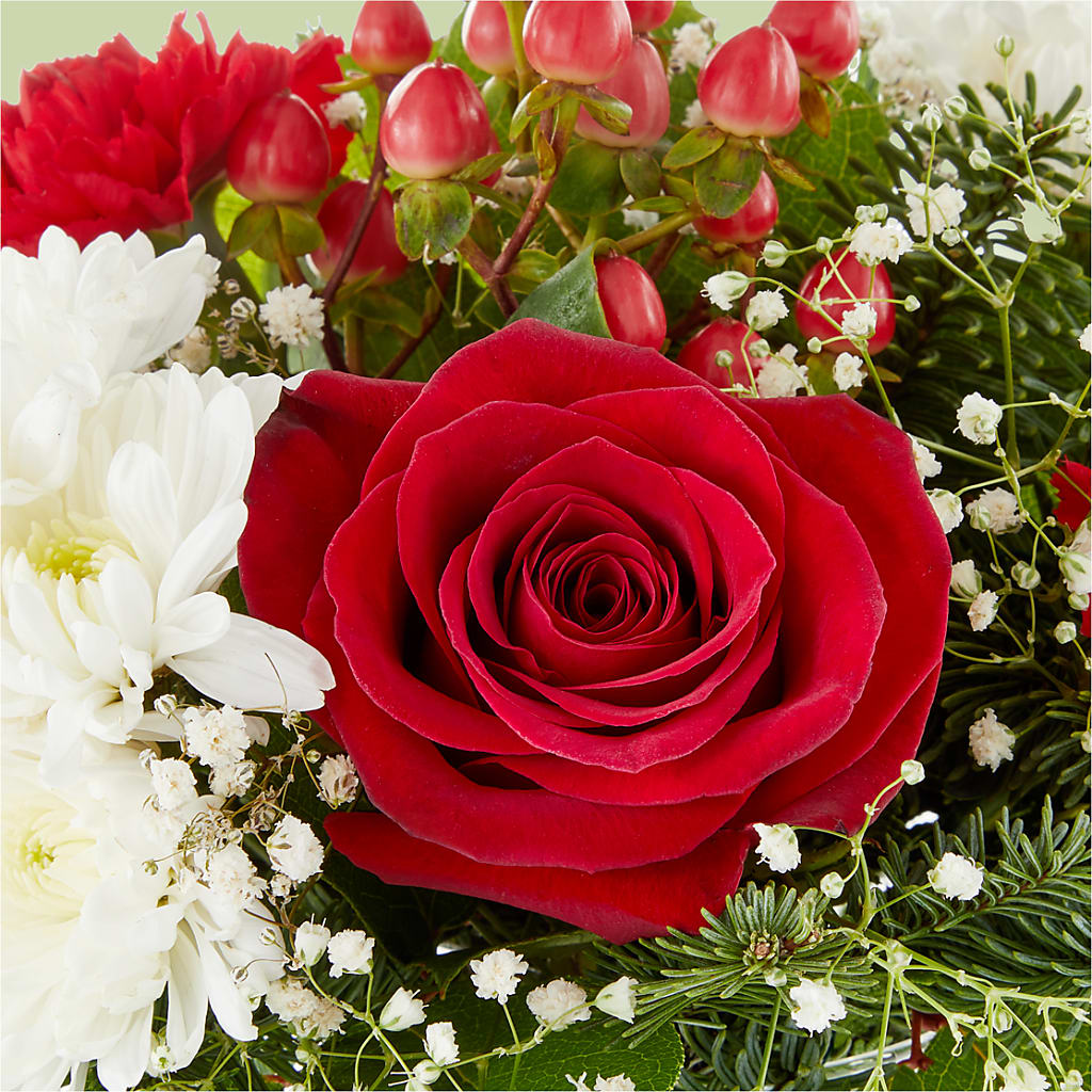 Chance of Flurries Bouquet –  A Touch Of Gracious Living, Salem OH
