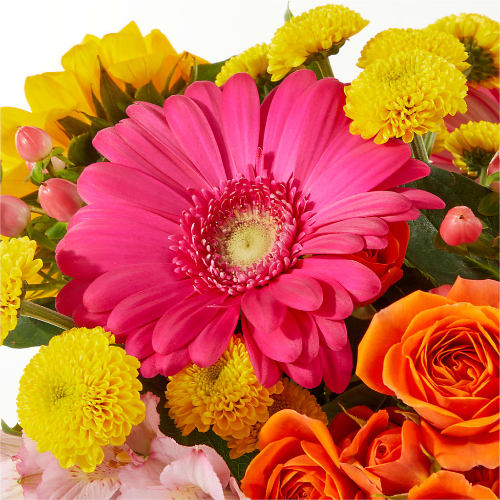 Beach Day Bouquet –  A Touch Of Gracious Living, Salem OH