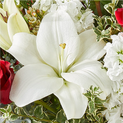 Twinkle Lights Bouquet –  A Touch Of Gracious Living, Salem OH