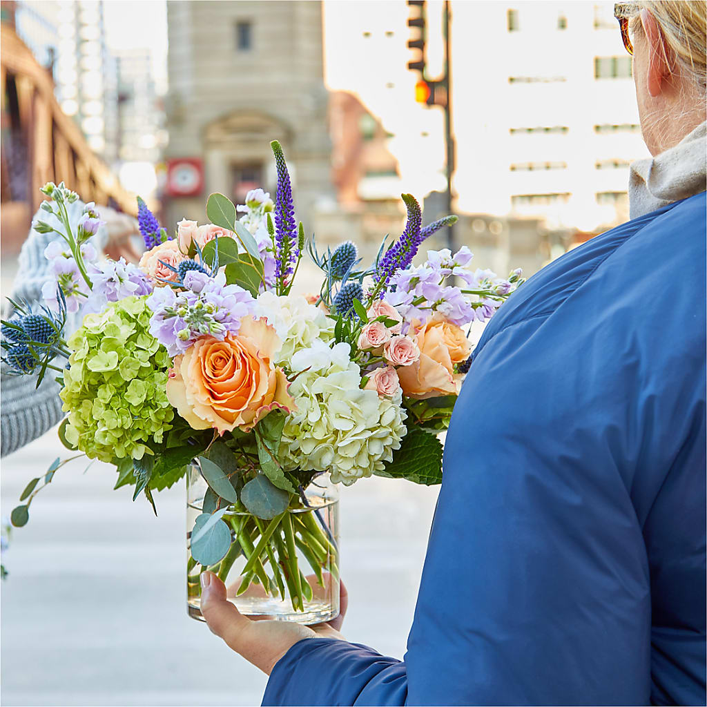 Porch Swing Bouquet –  A Touch Of Gracious Living, Salem OH