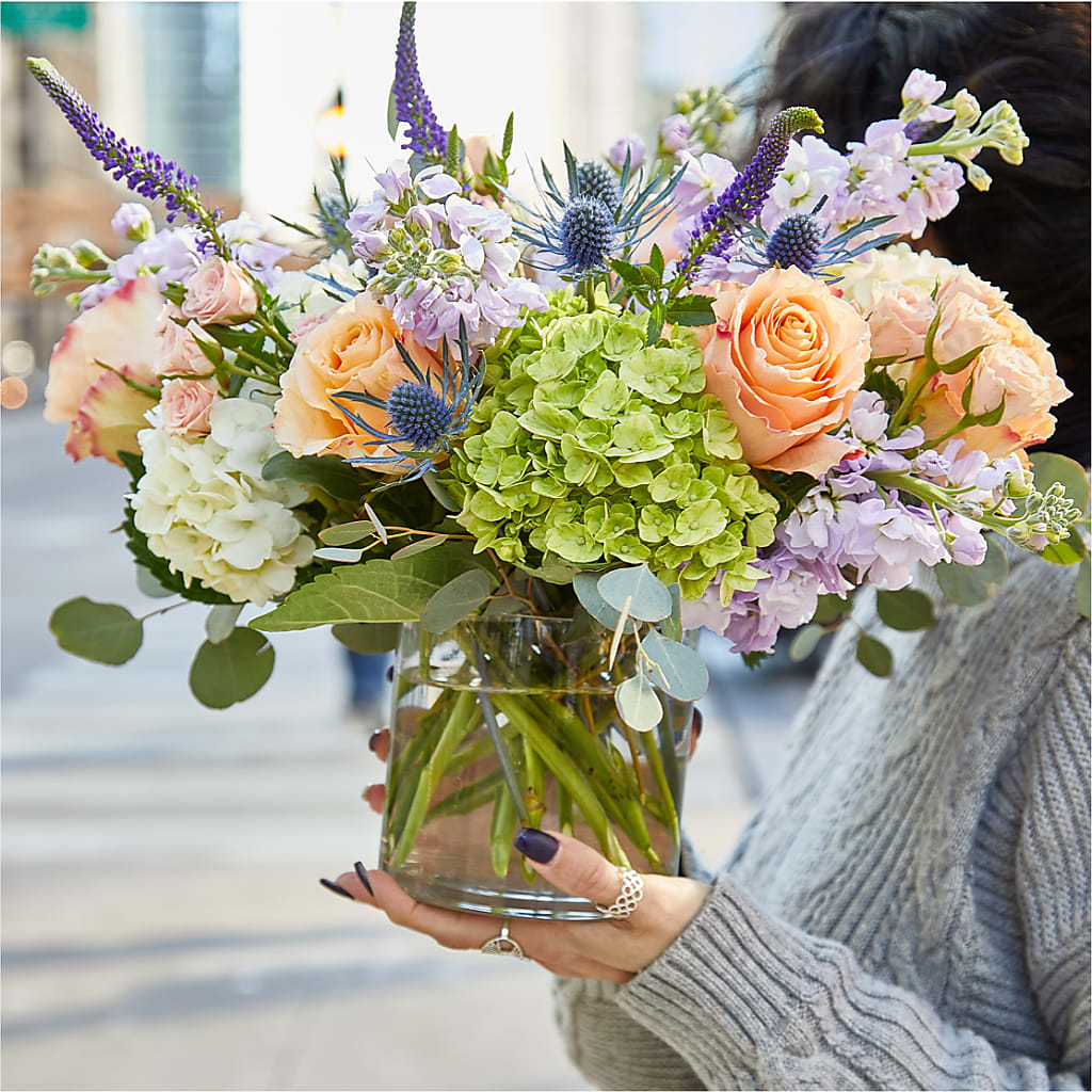 Porch Swing Bouquet –  A Touch Of Gracious Living, Salem OH